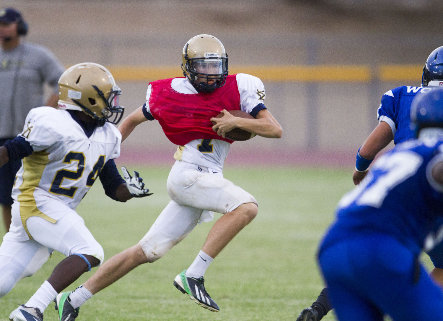 Football: DV vs Chandler scrimmage
